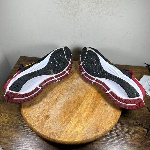 Nike Air Zoom Pegasus 38 USC‎ Black Red Mens Size 11 Shoes DJ0861-001 - Picture 7 of 8